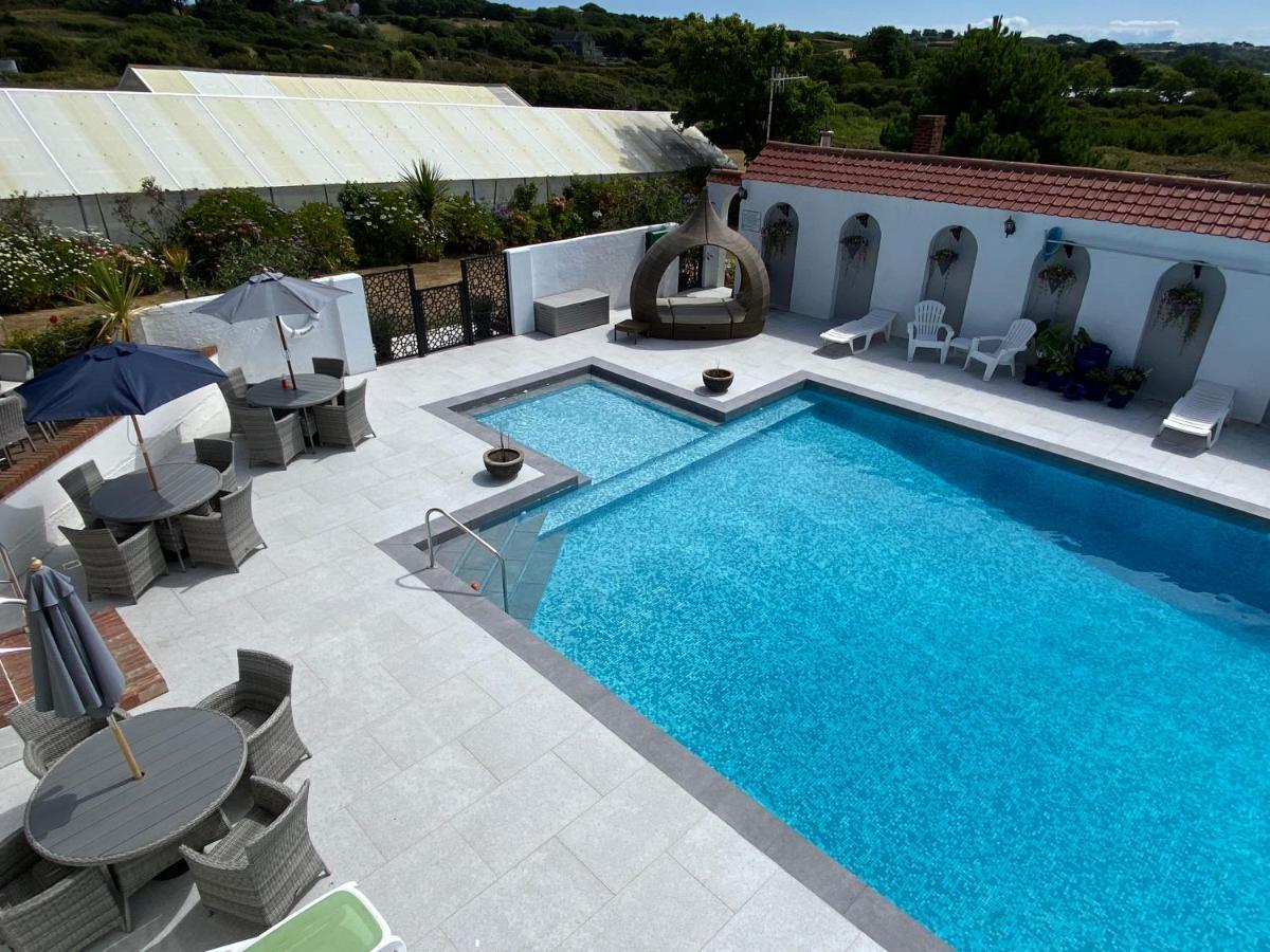 Beau Vallon Holiday Apartments Saint Peter Dış mekan fotoğraf
